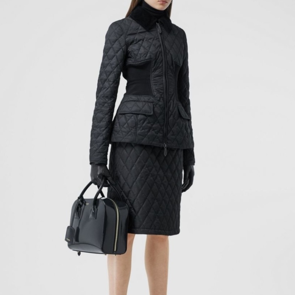 Burberry Quilted A-Line Skirt in Navy Blue - Picture 2 of 11